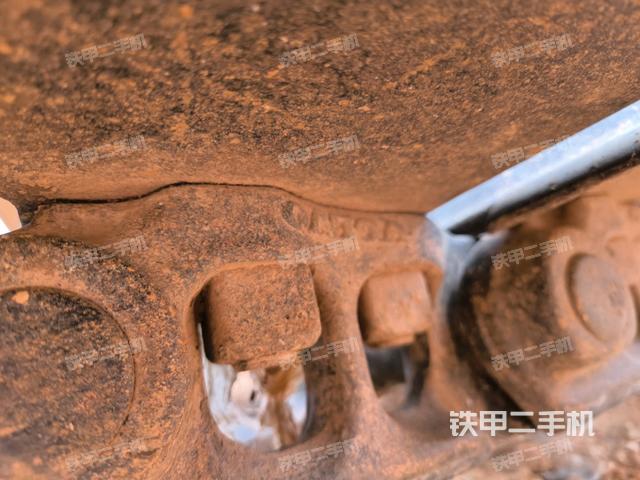 左側(cè)履帶整體?(行走機(jī)構(gòu)) 左側(cè)履帶整體?(行走機(jī)構(gòu))