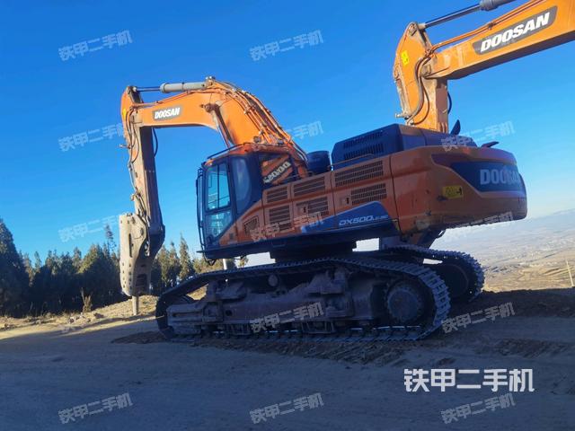 斗山DX500LC-9C挖掘機(jī)