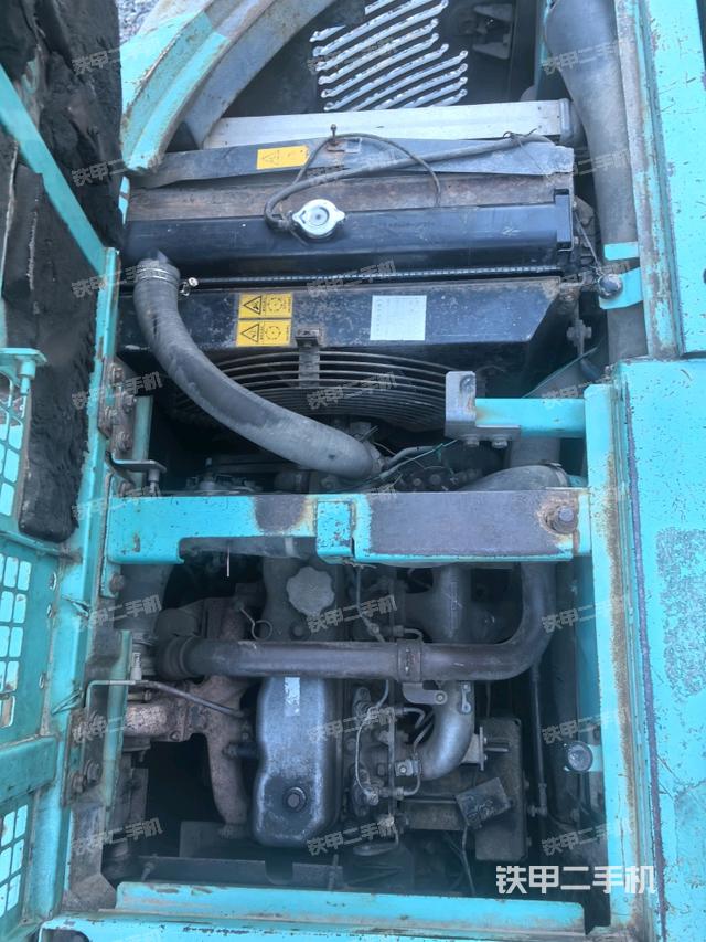 發(fā)動機(jī)室(上車部件) 發(fā)動機(jī)室(上車部件)