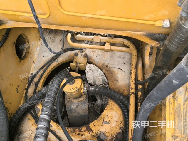 中央回轉(zhuǎn)接頭特寫(上車部件) 中央回轉(zhuǎn)接頭特寫(上車部件)