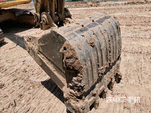 鏟斗45度（工作和回轉(zhuǎn)裝置）