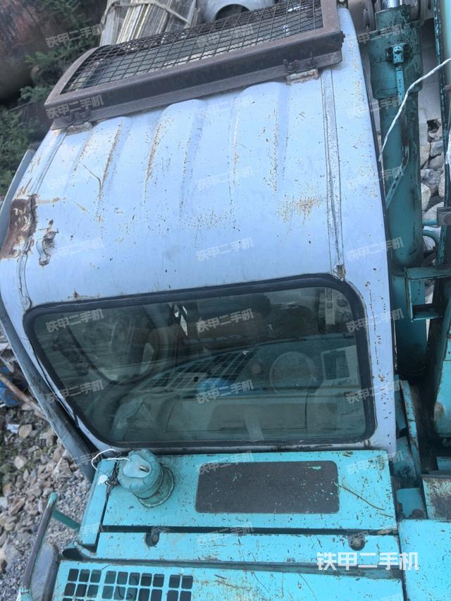 駕駛室頂部俯視(上車部件) 駕駛室頂部俯視(上車部件)