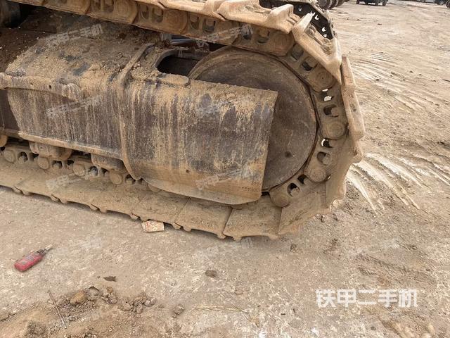 右側(cè)行走馬達(dá)蓋板(行走機(jī)構(gòu)) 右側(cè)行走馬達(dá)蓋板(行走機(jī)構(gòu))