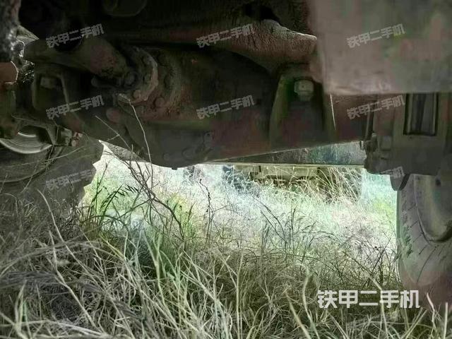 發(fā)動機右側(cè)(整機外觀及大件) 發(fā)動機右側(cè)(整機外觀及大件)