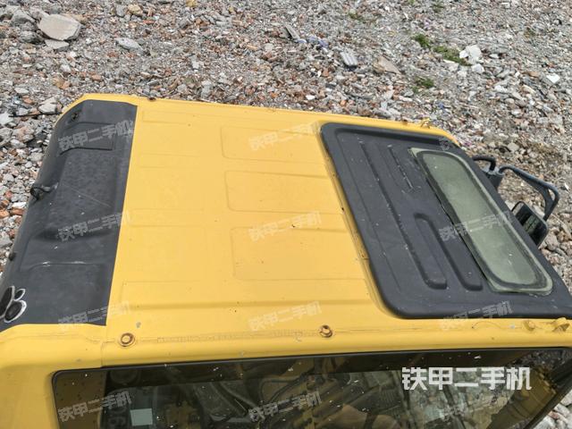 駕駛室頂部俯視(上車部件) 駕駛室頂部俯視(上車部件)