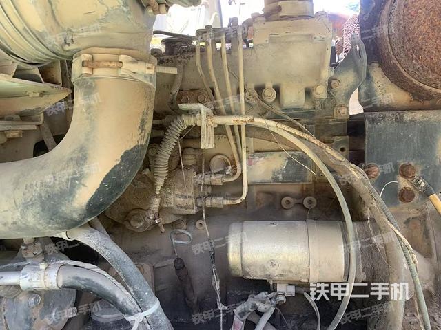 發(fā)動(dòng)機(jī)整體俯視(整機(jī)外觀) 發(fā)動(dòng)機(jī)整體俯視(整機(jī)外觀)