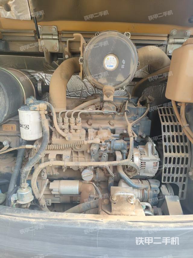 發(fā)動(dòng)機(jī)整體俯視(整機(jī)外觀) 發(fā)動(dòng)機(jī)整體俯視(整機(jī)外觀)