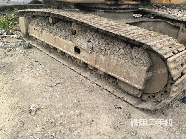 右側(cè)行走馬達(dá)蓋板(行走機(jī)構(gòu)) 右側(cè)行走馬達(dá)蓋板(行走機(jī)構(gòu))