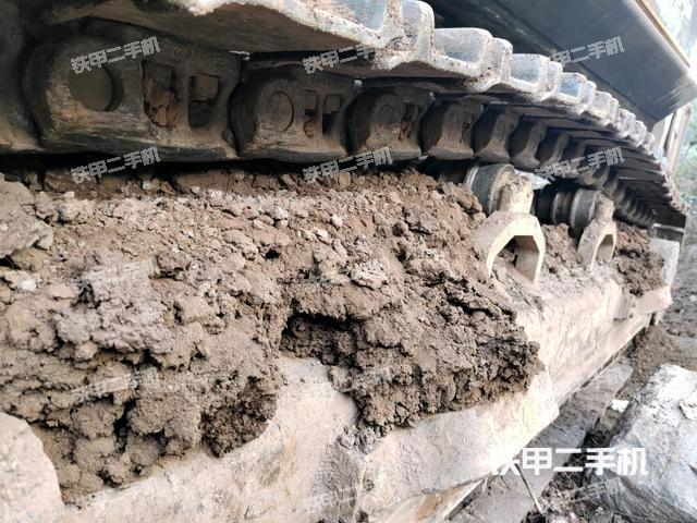 单侧履带整体（整机外观）