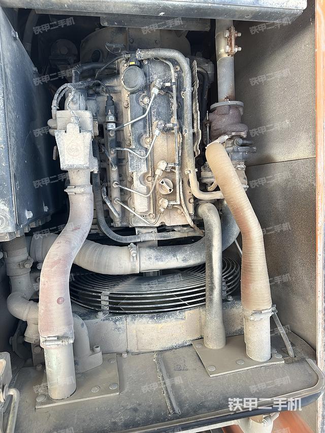 发动机整体俯视（整机外观）