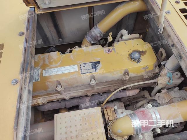 發(fā)動機室(上車部件) 發(fā)動機室(上車部件)