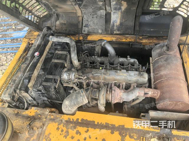 發(fā)動(dòng)機(jī)室(上車部件) 發(fā)動(dòng)機(jī)室(上車部件)