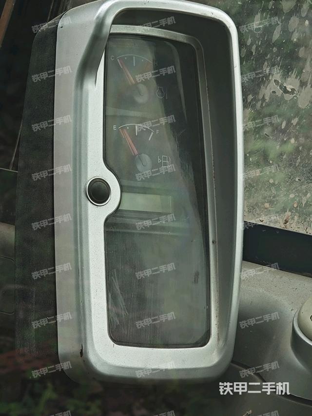 顯示屏?(駕駛室部分) 顯示屏?(駕駛室部分)