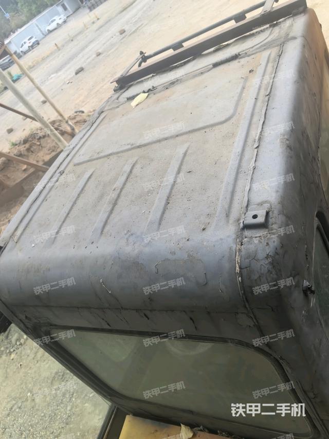 駕駛室頂部俯視(上車部件) 駕駛室頂部俯視(上車部件)