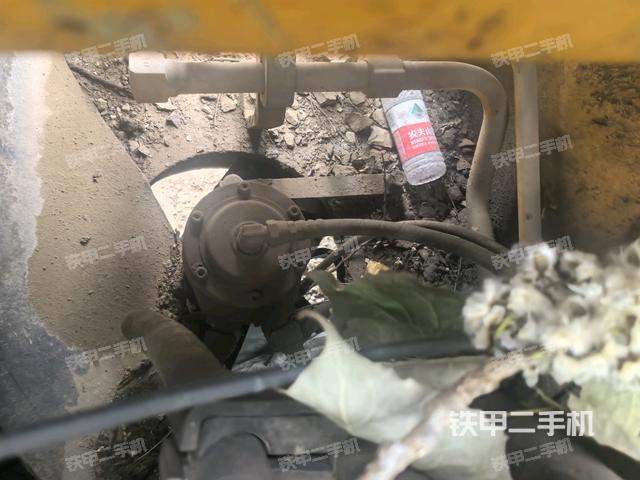 中央回轉(zhuǎn)接頭特寫(上車部件) 中央回轉(zhuǎn)接頭特寫(上車部件)