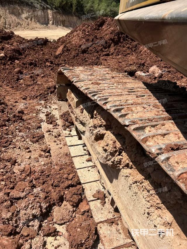 右驱动轮(行走机构) 右驱动轮(行走机构)