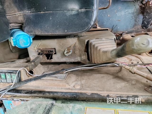 顯示屏?(駕駛室部分) 顯示屏?(駕駛室部分)