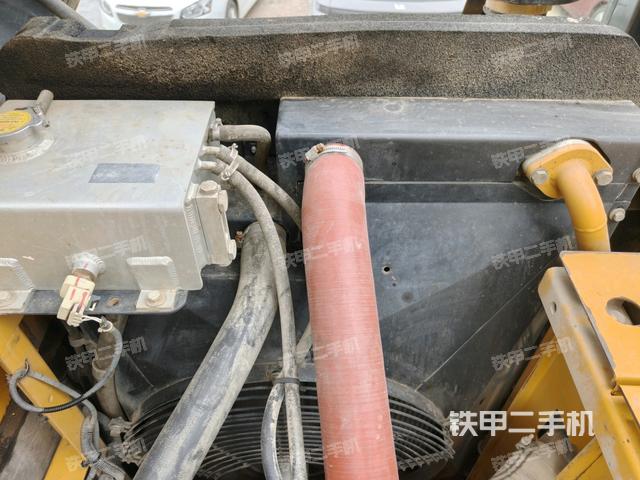 水箱+風(fēng)扇特寫(上車部件) 水箱+風(fēng)扇特寫(上車部件)
