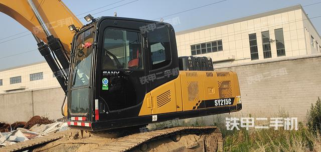 驾驶室整体（整机外观）