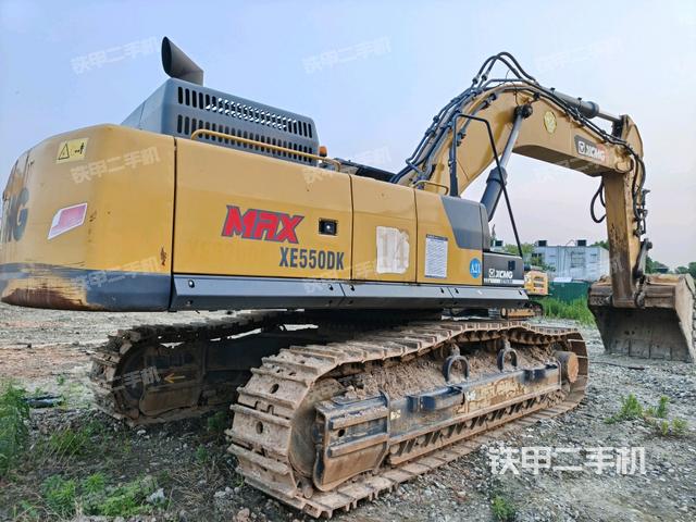 右后45(整机外观) 右后45(整机外观)