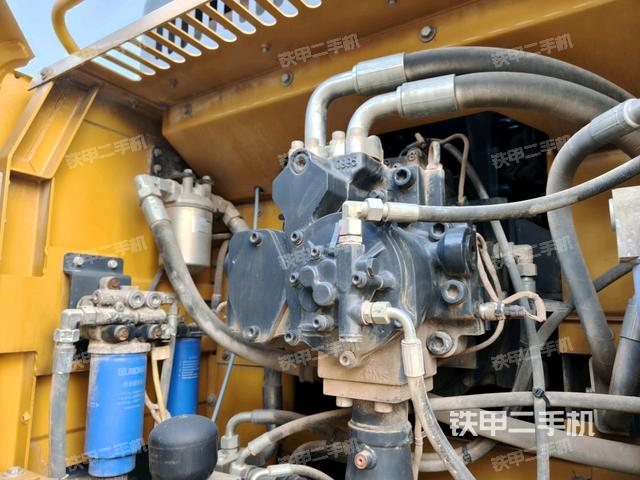 散热器正面(大件舱室) 散热器正面(大件舱室)