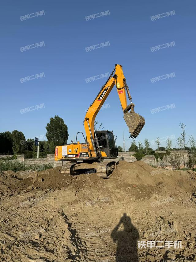 三一重工SY155C挖掘機(jī)