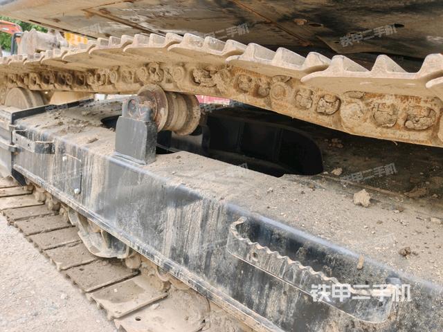 左導(dǎo)向輪(行走機構(gòu)) 左導(dǎo)向輪(行走機構(gòu))