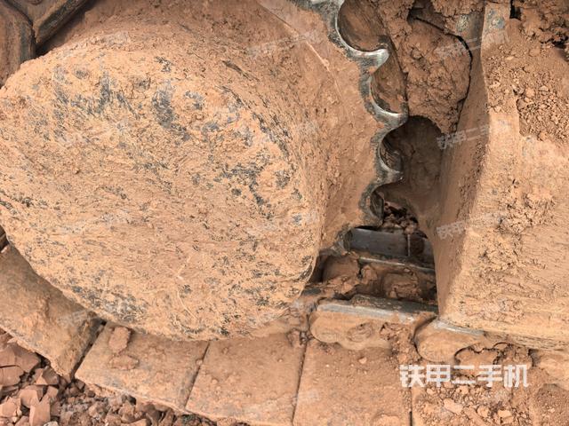左驅(qū)動(dòng)輪(行走機(jī)構(gòu)) 左驅(qū)動(dòng)輪(行走機(jī)構(gòu))