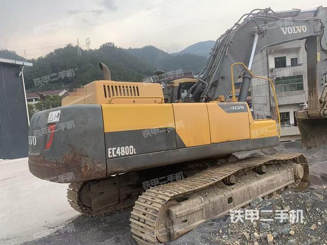 整機(jī)右后45°(整機(jī)外觀) 整機(jī)右后45°(整機(jī)外觀)