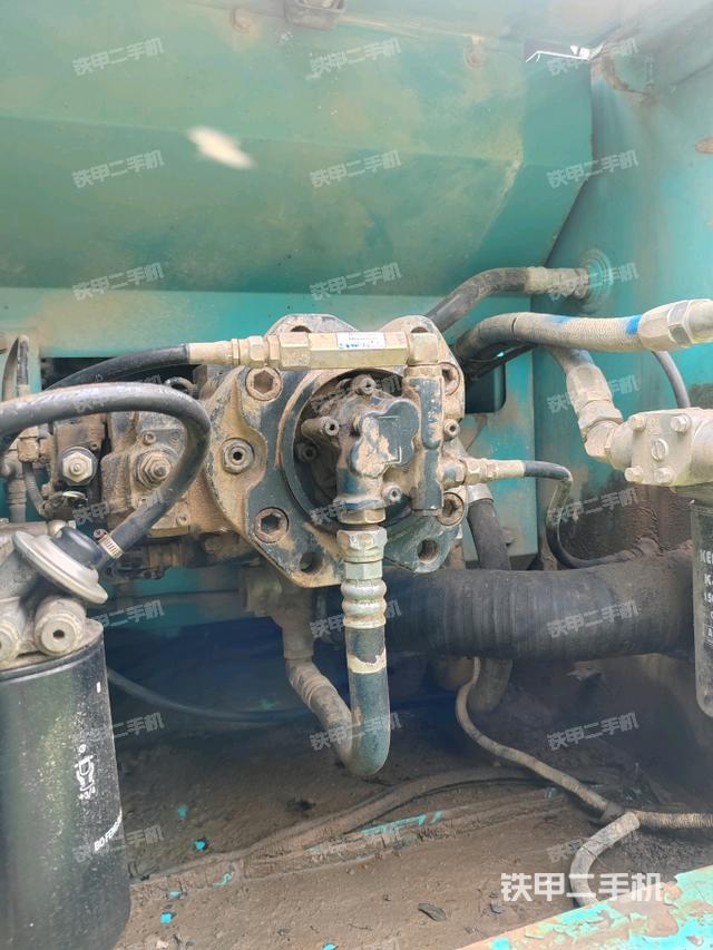 液压泵斜45 左(大件舱室) 液压泵斜45 左(大件舱室)