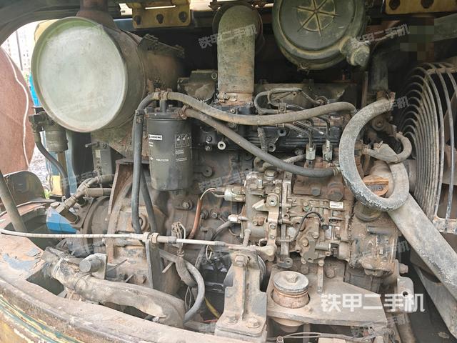 發(fā)動(dòng)機(jī)整體俯視（整機(jī)外觀）