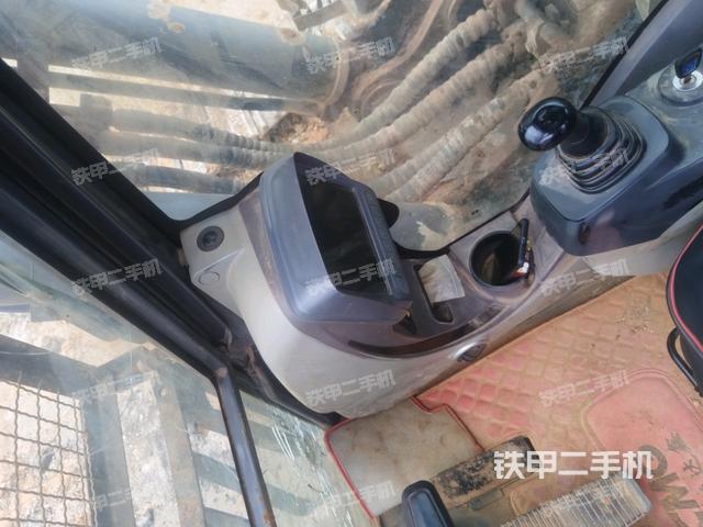 顯示屏?(駕駛室部分) 顯示屏?(駕駛室部分)