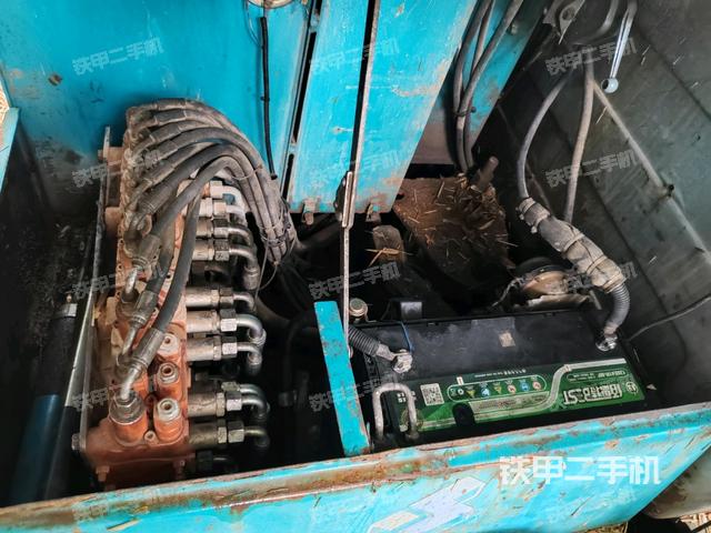 水箱+風(fēng)扇特寫(上車部件) 水箱+風(fēng)扇特寫(上車部件)