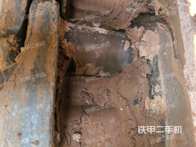 右側(cè)行走馬達(dá)蓋板(行走機(jī)構(gòu)) 右側(cè)行走馬達(dá)蓋板(行走機(jī)構(gòu))