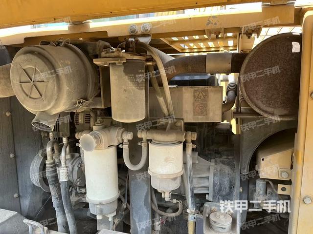 發(fā)動機(jī)整體俯視（整機(jī)外觀）