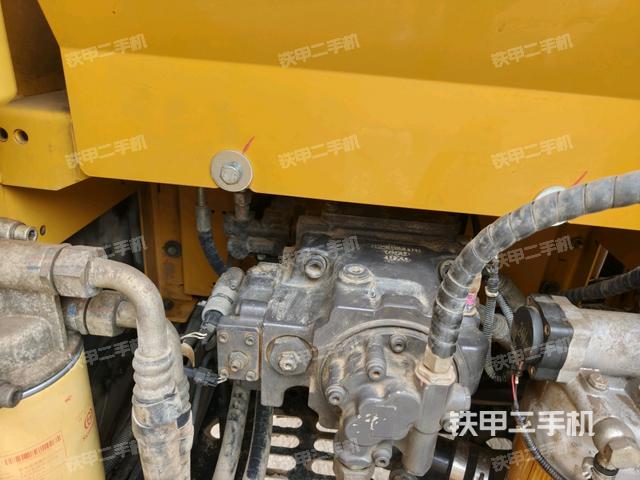 液壓泵室(大件艙室) 液壓泵室(大件艙室)