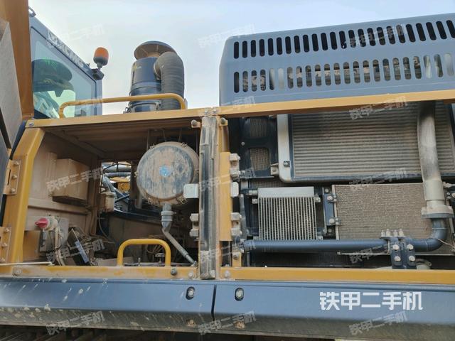 液压泵斜45 左(大件舱室) 液压泵斜45 左(大件舱室)