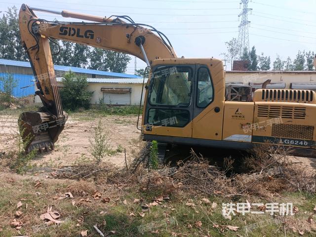 山東臨工LG6210挖掘機