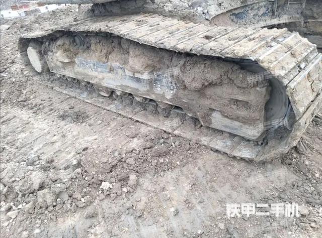 单侧履带整体（整机外观）