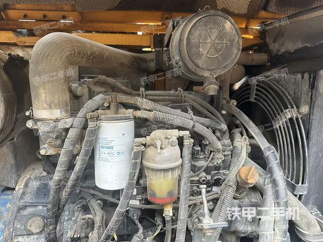 發(fā)動(dòng)機(jī)整體俯視（整機(jī)外觀）