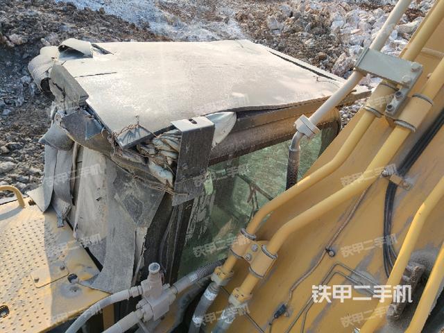 駕駛室頂部俯視(上車部件) 駕駛室頂部俯視(上車部件)