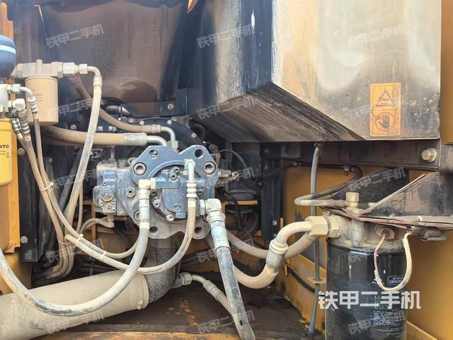 液壓泵室(大件艙室) 液壓泵室(大件艙室)