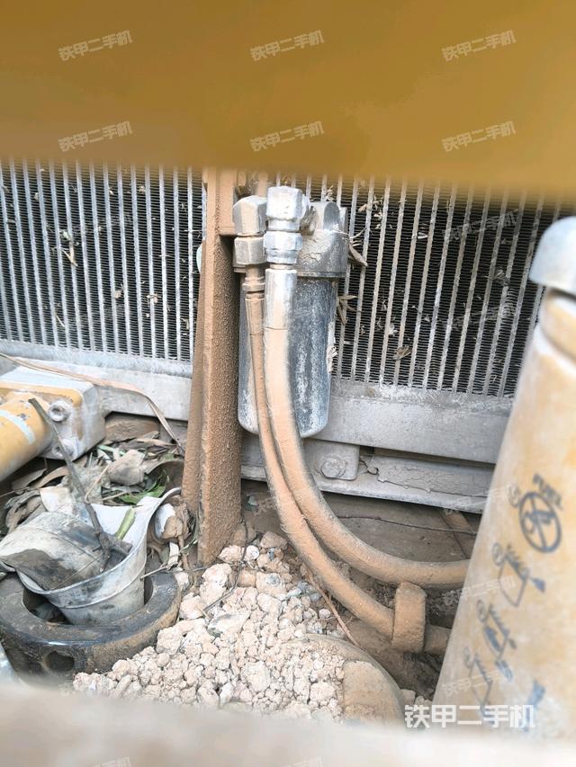 電瓶(大件艙室) 電瓶(大件艙室)