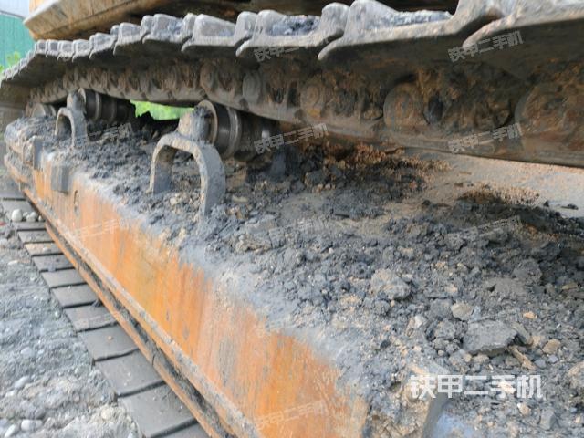 右側(cè)履帶整體(行走機(jī)構(gòu)) 右側(cè)履帶整體(行走機(jī)構(gòu))
