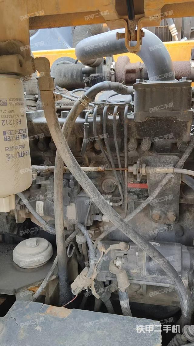 发动机整体俯视（整机外观）