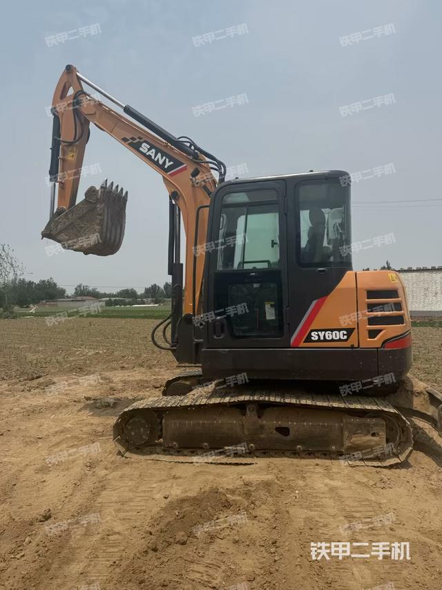 三一重工SY60C挖掘機