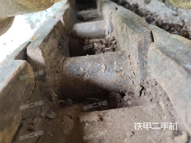 右托鏈輪+鏈筋(行走機(jī)構(gòu)) 右托鏈輪+鏈筋(行走機(jī)構(gòu))