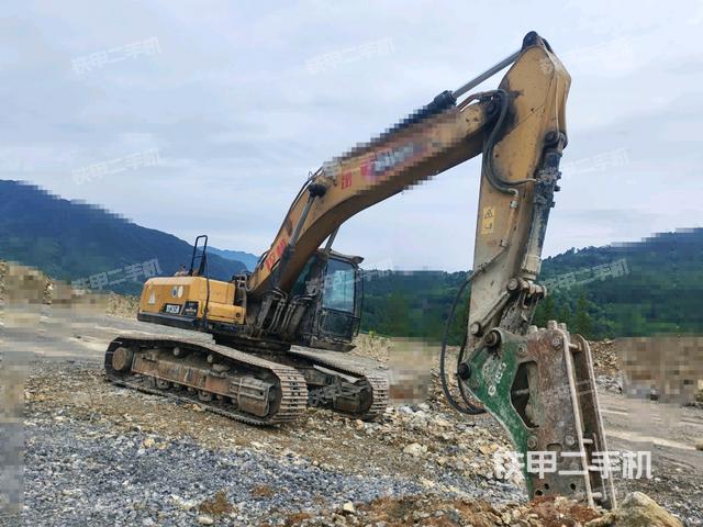 右前45(整機(jī)外觀) 右前45(整機(jī)外觀)