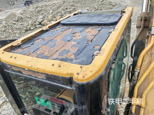駕駛室頂部俯視(上車部件) 駕駛室頂部俯視(上車部件)