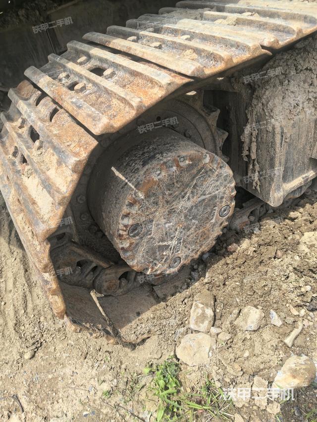 右驅(qū)動(dòng)輪(行走機(jī)構(gòu)) 右驅(qū)動(dòng)輪(行走機(jī)構(gòu))